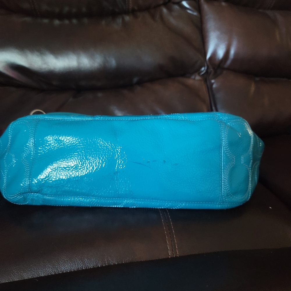 Coach purse - Picture 3 of 6